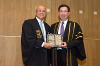 Professor Simon Ng Siu Man was the guest speaker who shared his experiences in ‘Robotic Surgery’.